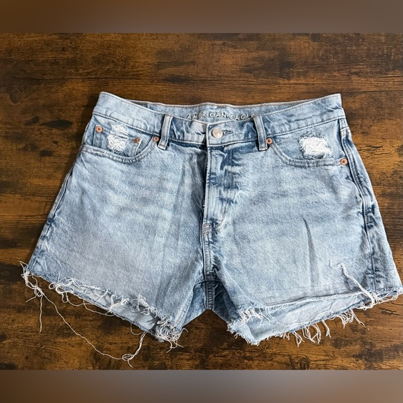 American Eagle Outfitters Pants - American Eagle | Ex-Boyfriend Shorts